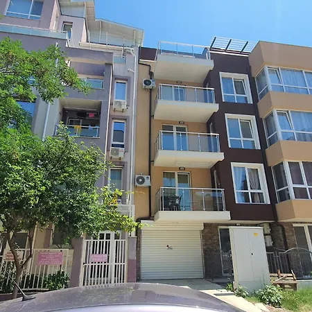 Apartment Neptun Yellow *